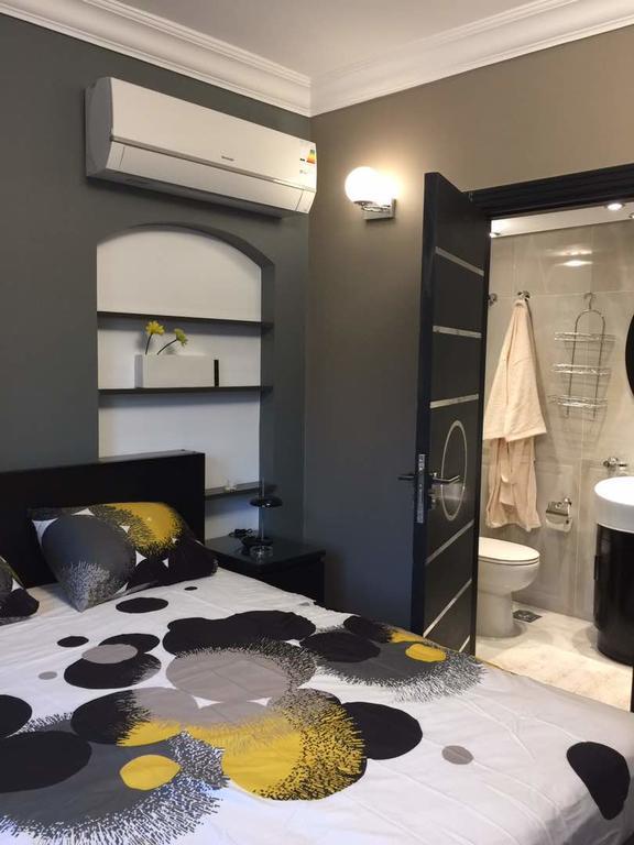 Luxury Mohandeseen Apartment カイロ エクステリア 写真